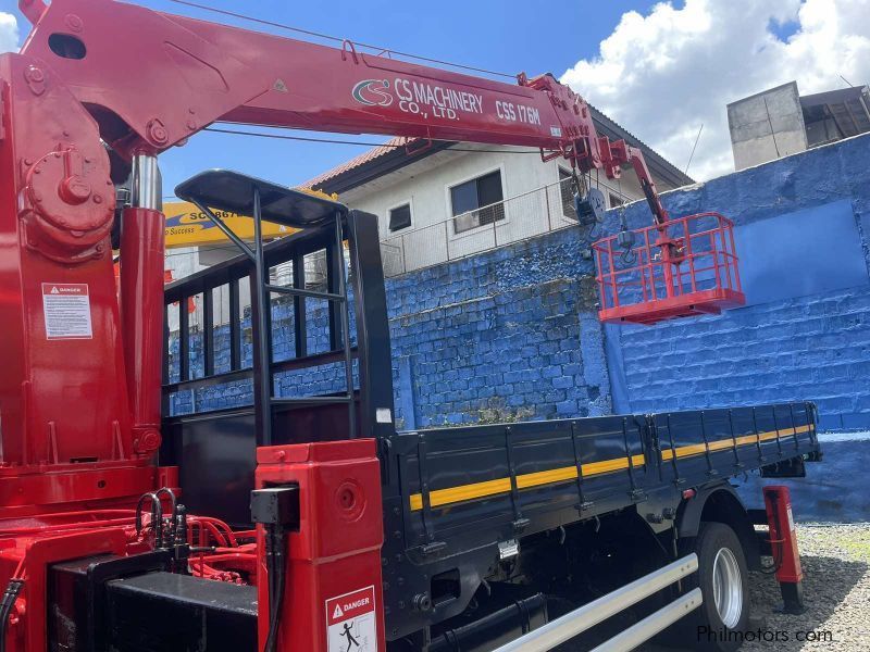 Hyundai BOOM TRUCK in Philippines