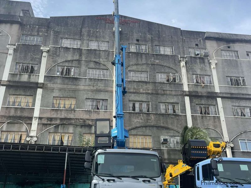 Hyundai BOOM TRUCK in Philippines