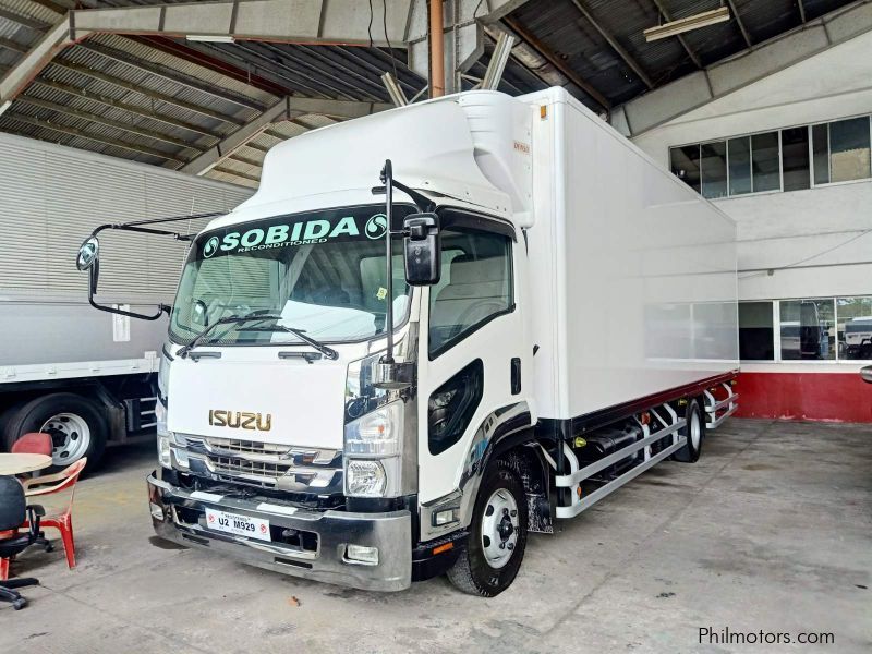 Isuzu F Series Forward FRR Refrigerated Van Truck in Philippines