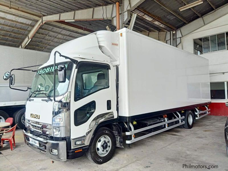 Isuzu F Series Forward FRR Refrigerated Van Truck in Philippines