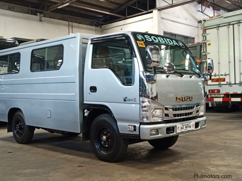 Isuzu N Series Elf NKR 100NK in Philippines