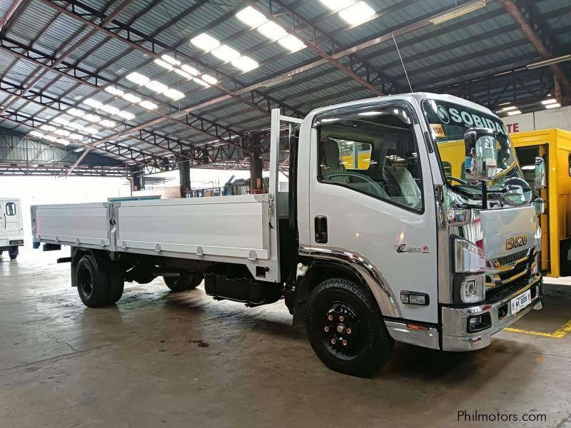 Used Isuzu N Series NQR Elf Aluminum high side cargo dropside truck