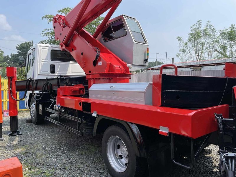 Daewoo MAN LIFT TRUCK in Philippines