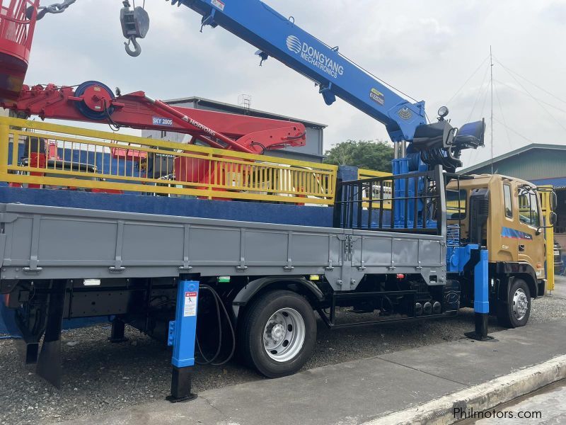 Hyundai BOOM TRUCK in Philippines