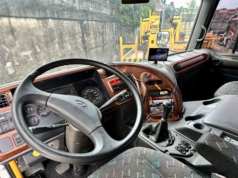 Hyundai Boom Truck in Philippines