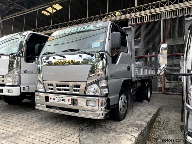 Isuzu elf isuzu nkr reconditioned surplus dump truck n-series canter 300 series tornado in Philippines