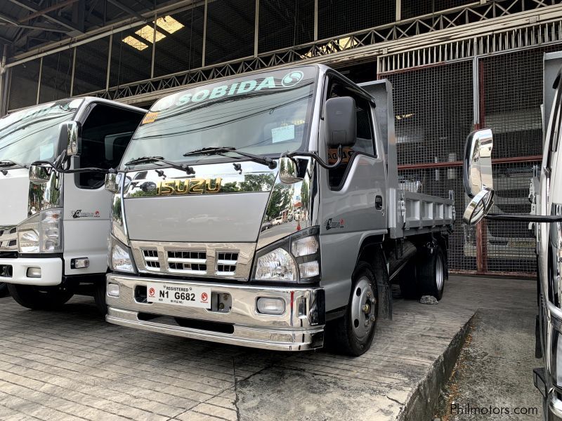 Isuzu elf isuzu nkr reconditioned surplus dump truck n-series canter 300 series tornado in Philippines