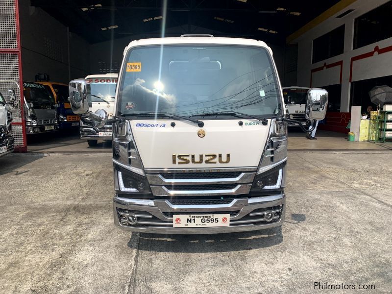 Isuzu elf nkr multi utility vehicle (muv) in Philippines