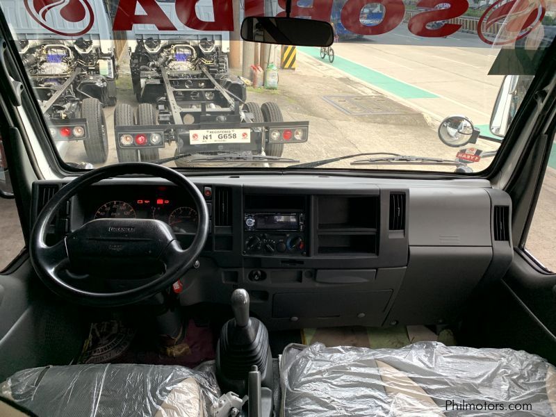 Isuzu elf sobida nkr- double cab drop side n-series canter 300 series tornado in Philippines