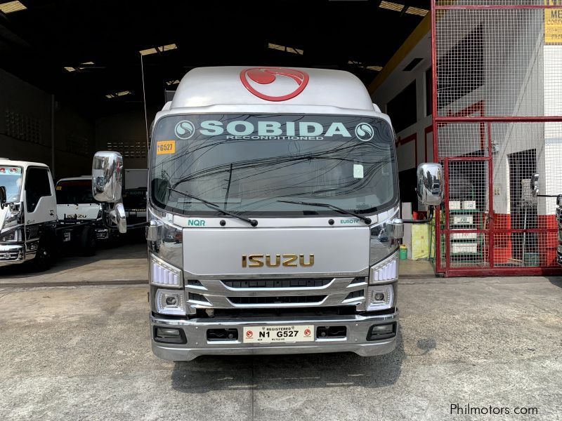 Isuzu elf surplus dump truck (semi high side) reconditioned in Philippines