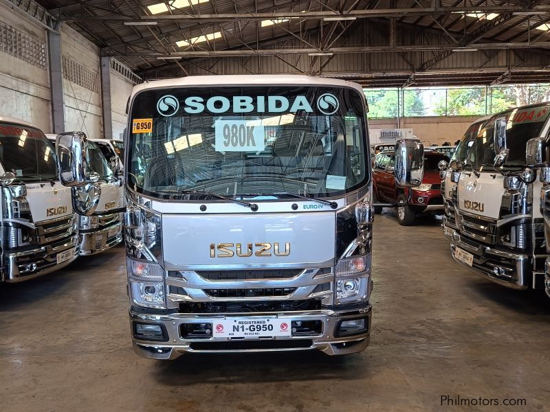 Isuzu elf surplus reconditioned  dump truck nkr n-series 300 series canter tornado in Philippines