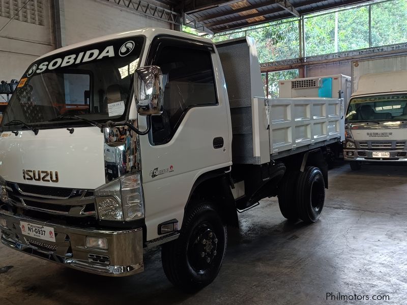 Isuzu elf surplus recontidioned dropside  dump truck nkr  n-series 300 series canter tornado in Philippines