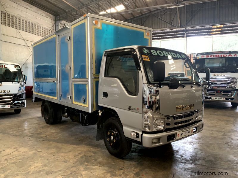 Isuzu isuzu elf  surplus aluminum closed van n-series nkr canter 300 series tornado in Philippines