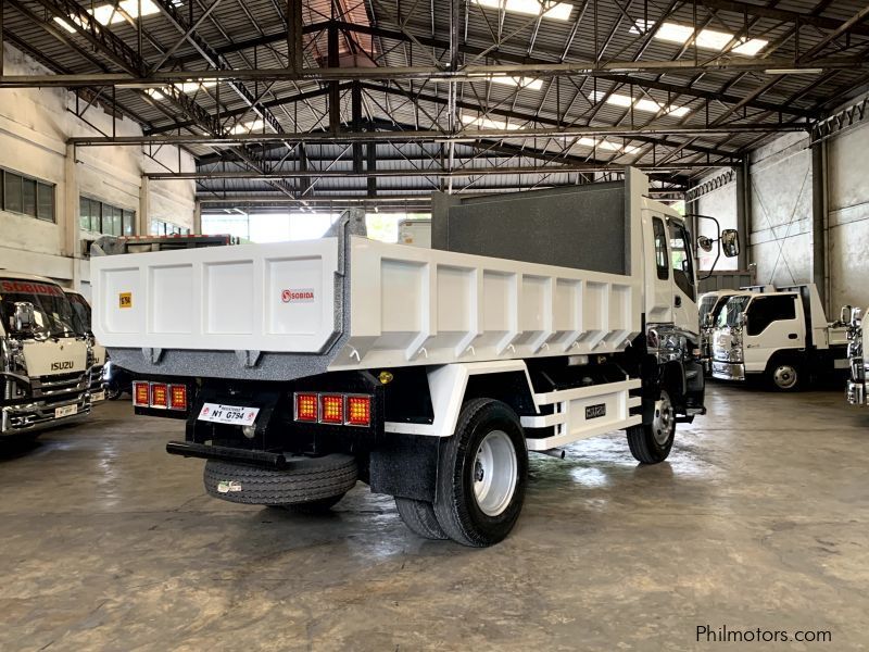 Isuzu isuzu ftr-bv61 dump truck in Philippines