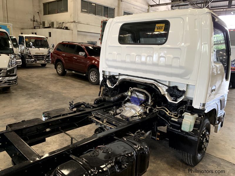 Isuzu sobida isuzu elf npr cab & chassis truck n-series canter 300 series tornado in Philippines