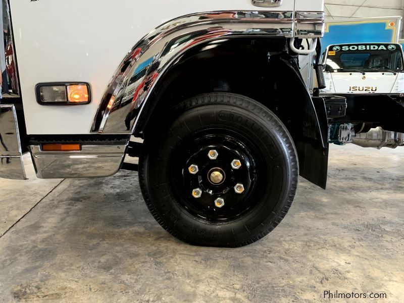 Isuzu sobida isuzu elf nqr cab & chassis truck n-series canter 300 series tornado in Philippines