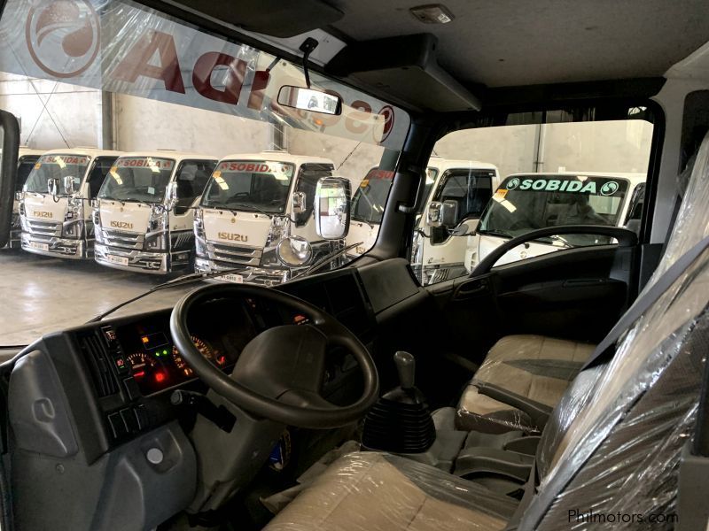 Isuzu sobida isuzu elf nqr cab & chassis truck n-series canter 300 series tornado in Philippines