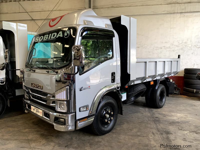 Isuzu sobida reconditioned elf nqr surplus dump truck n-series canter 300 series tornado in Philippines