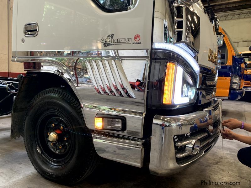 Isuzu sobida reconditioned elf nqr surplus dump truck n-series canter 300 series tornado in Philippines