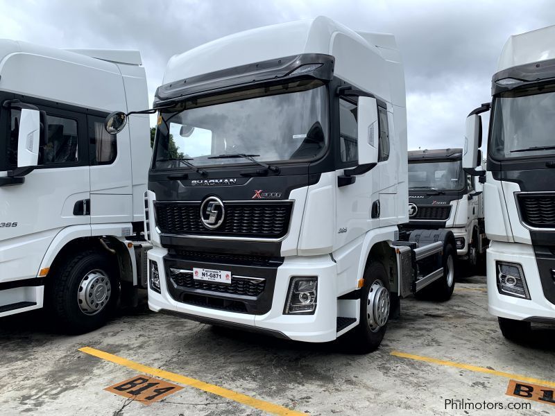 Shacman x5000 6wheel 4x2 tractor head gross combination mass: 50,000 kgs sinotruk howo dongfeng faw in Philippines