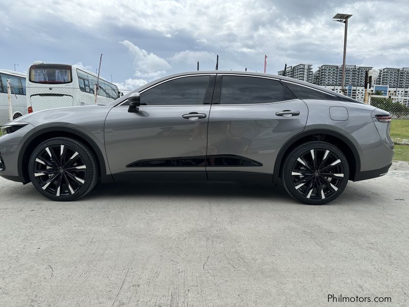 Toyota CROWN TURBO DUAL BOOST HYBRID in Philippines