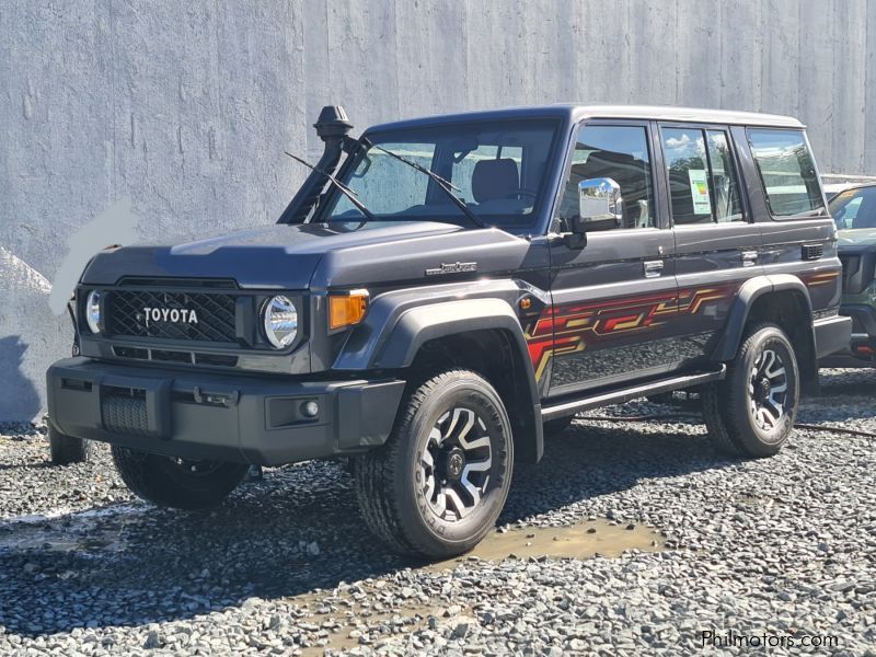 Toyota Land Cruiser 76 in Philippines