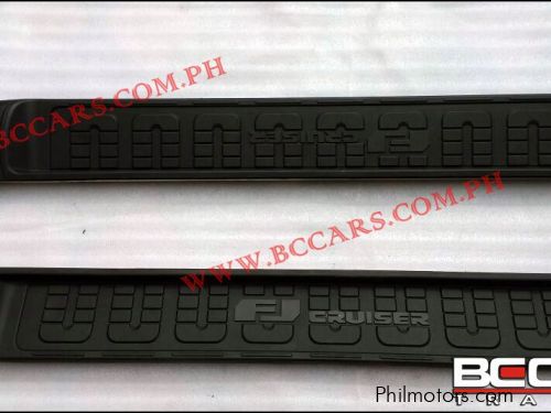 Used FJ CRUISER OEM STEPBOARD for sale in Pasig City
