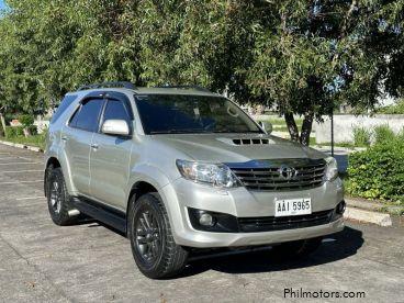 Pre-owned Toyota Fortuner V AT Lucena City for sale in 