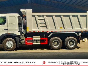 Pre-owned Sinotruk Howo T7 Dump Truck ???????? TRUCK FOR SALE! ???????? Cash and Financing! for sale in 