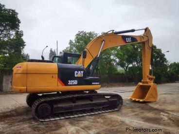Pre-owned caterpillar 325dl for sale in 