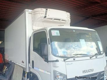 Pre-owned Isuzu ELF NPR FREEZER VAN 4JJ1 for sale in 