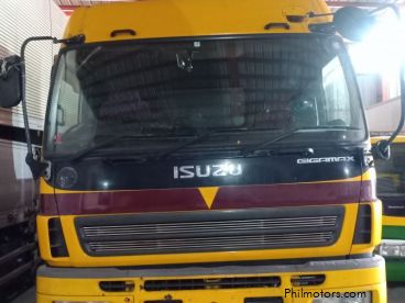 Pre-owned Isuzu GIGA DUMPTRUCK 6WG1 for sale in 