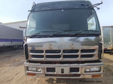 Pre-owned Isuzu GIGA CXZ DUMP TRUCK 10PE1 for sale in 