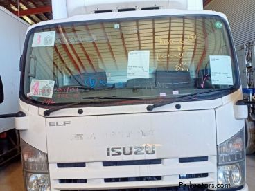Pre-owned Isuzu ELF NPR FREEZER VAN 4JJ1 for sale in 