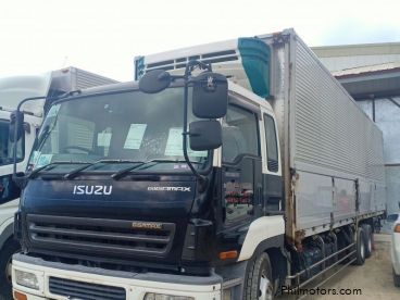 Pre-owned Isuzu GIGA CXY WING VAN 6WF1 for sale in 