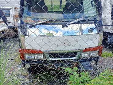 Pre-owned Isuzu ELF NKR MINI DUMP 4HL1 for sale in 
