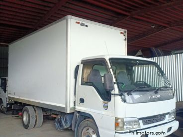Pre-owned Isuzu ELF NPR CLOSED VAN for sale in 