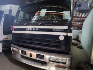 Pre-owned Isuzu GIGA CYZ WINGVAN 10PE1 for sale in 