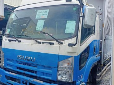 Pre-owned Isuzu FORWARD FRR WINGVAN 6HK1 for sale in 