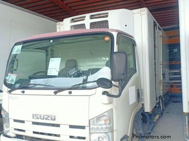 Pre-owned Isuzu ELF NPR FREEZER VAN 4JJ1 for sale in 