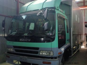 Pre-owned Isuzu FORWARD FRR WINGVAN 6HK1 for sale in 