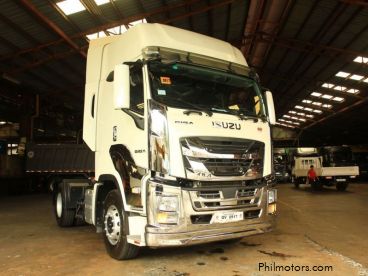 Pre-owned Isuzu giga exr 4x2 6-wheeler tractor head truck new for sale sinotruk howo shacman dongfeng faw for sale in 