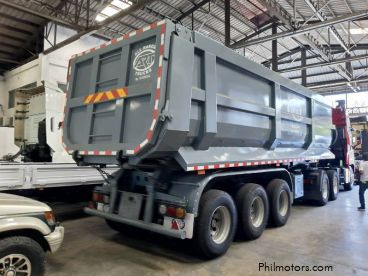 Pre-owned Sobida 36 cubic meter tri-axle 12-wheel new for sale shacaman sinotruk howo dongfeng faw for sale in 