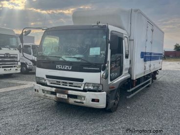 Pre-owned Isuzu GIGA for sale in 