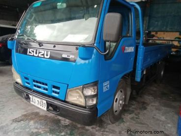 Pre-owned Isuzu Elf for sale in 