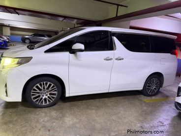 Pre-owned Toyota Alphard for sale in 