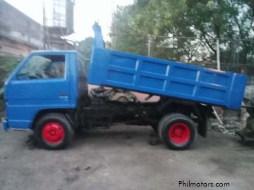 Pre-owned Isuzu MINIDUMP  for sale in 