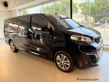 Pre-owned Peugeot Traveller Premium for sale in 