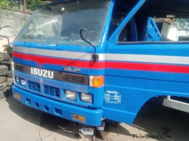 Pre-owned Isuzu Elf for sale in 