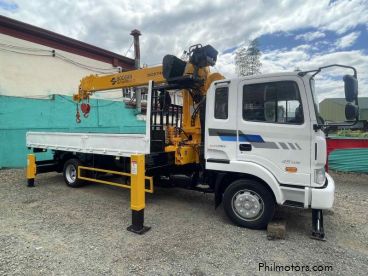 Pre-owned Hyundai BOOM TRUCK/ CARGO CRANE TRUCK for sale in